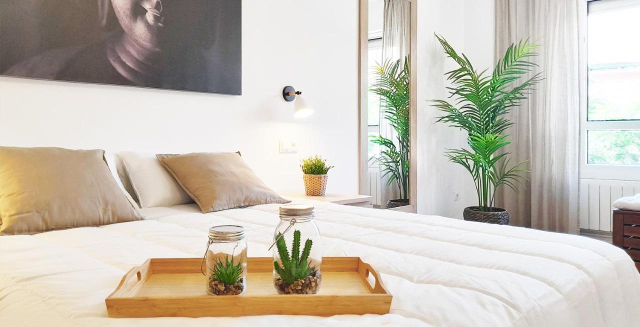 Mood Bilbao Apartamentos - New & Special Экстерьер фото