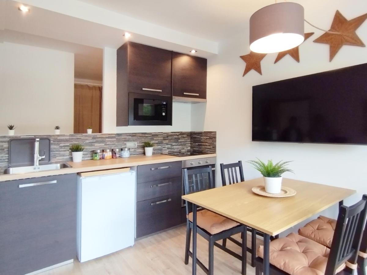 Mood Bilbao Apartamentos - New & Special Экстерьер фото