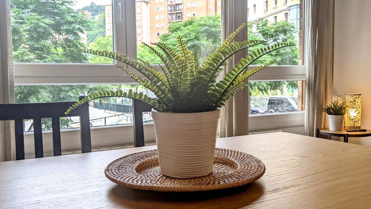 Mood Bilbao Apartamentos - New & Special Экстерьер фото